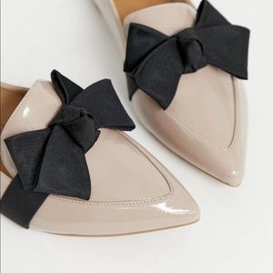ASOS Design Ludo Bow Ballet Flats Loafers in Warm Beige